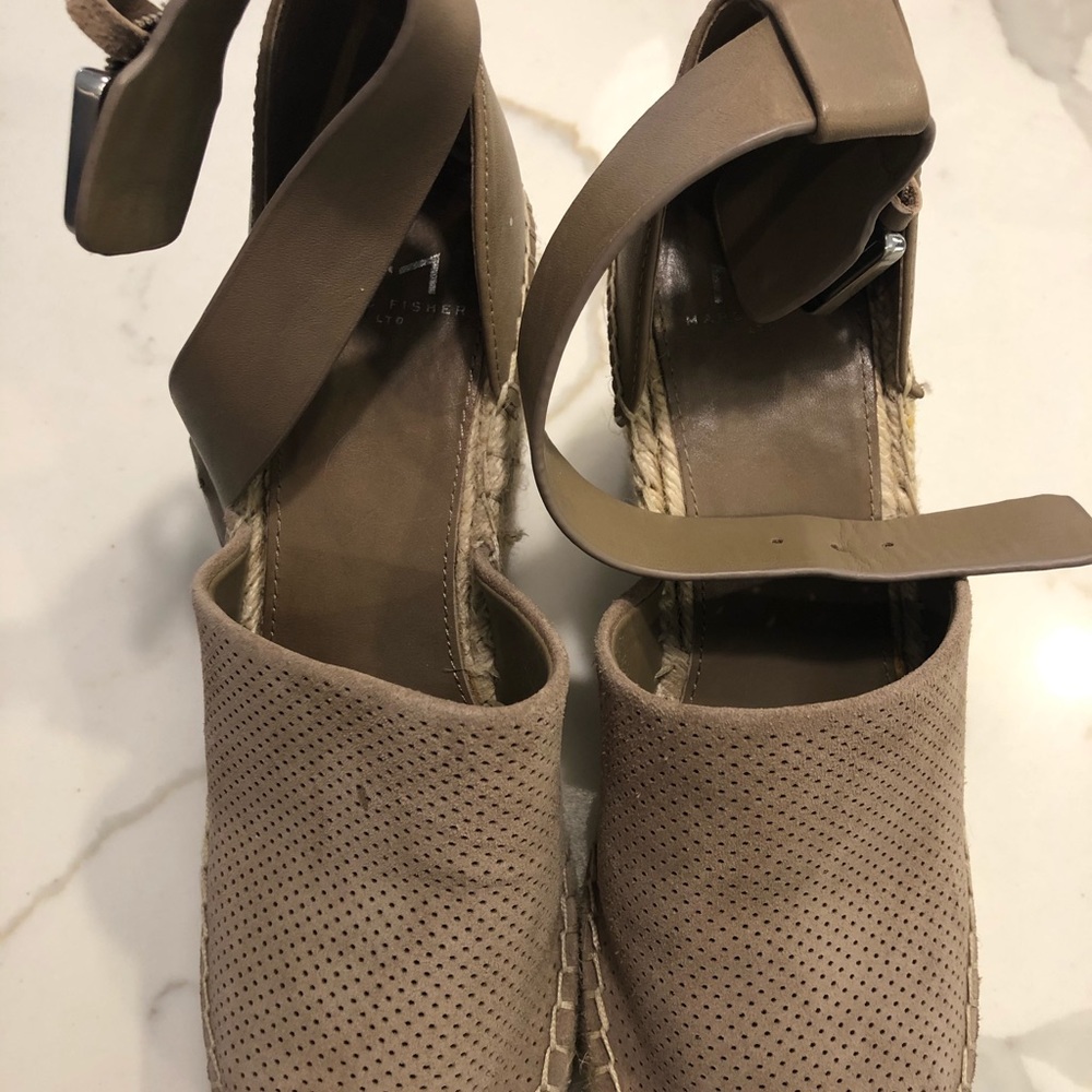 Marc Fisher Wedges